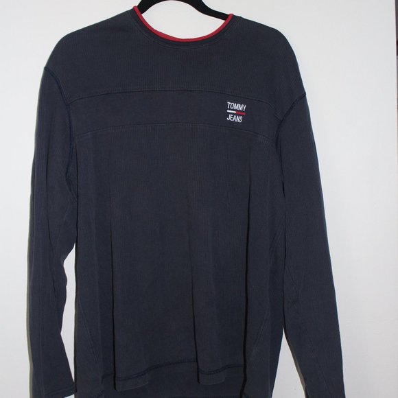 Vintage Tommy Hilfiger Crewneck - Picture 1 of 4